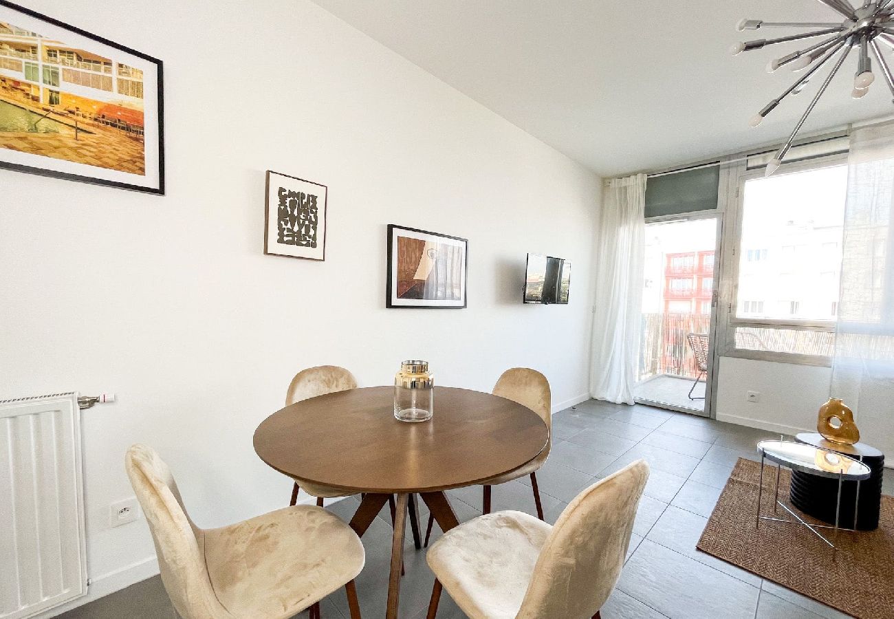 Appartement à Villeurbanne - Ωz HELENA