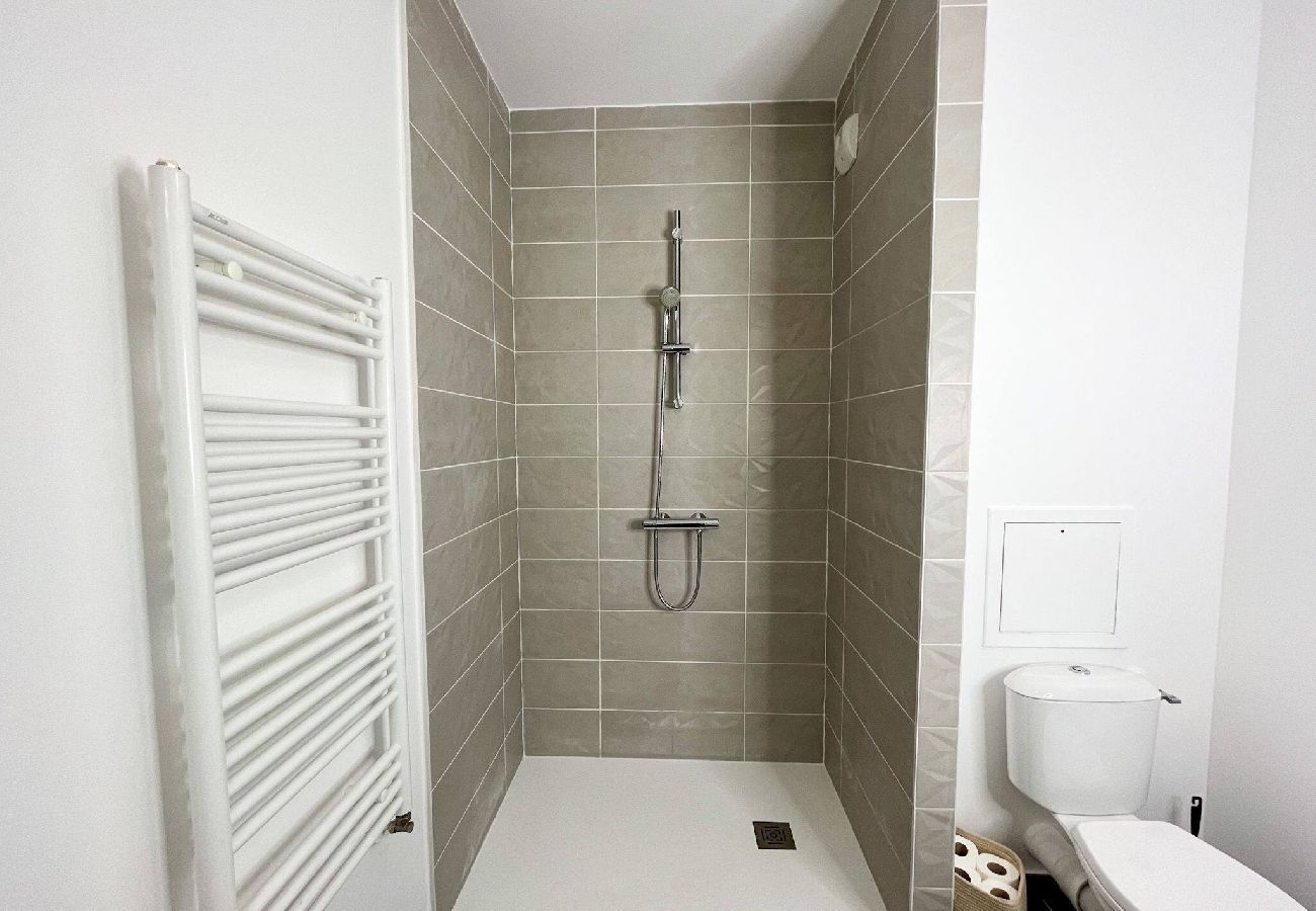 Appartement à Villeurbanne - Ωz HELENA