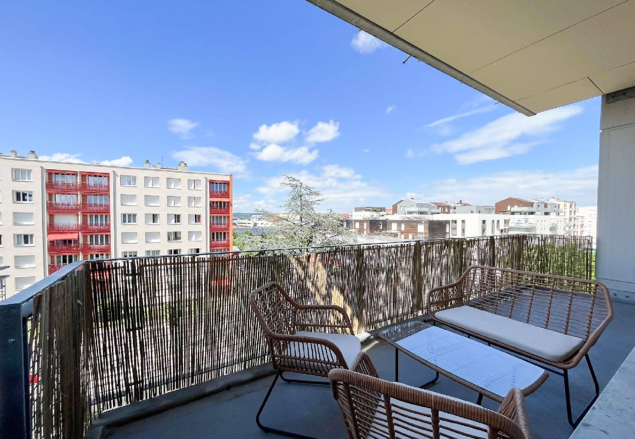 Appartement à Villeurbanne - Ωz HELENA