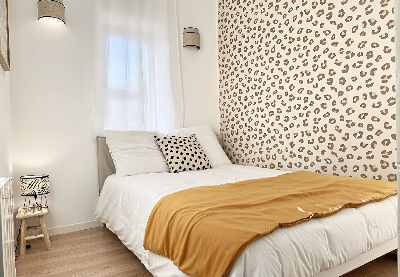 Appartement à Lyon - Z5 🟥 WUTAI