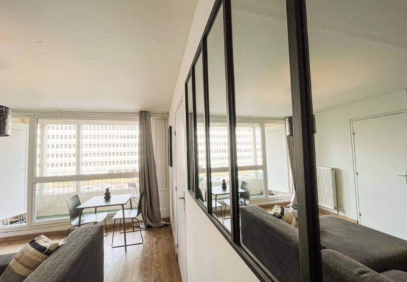 Appartement à Villeurbanne - Z3 🟦 BASTIDE