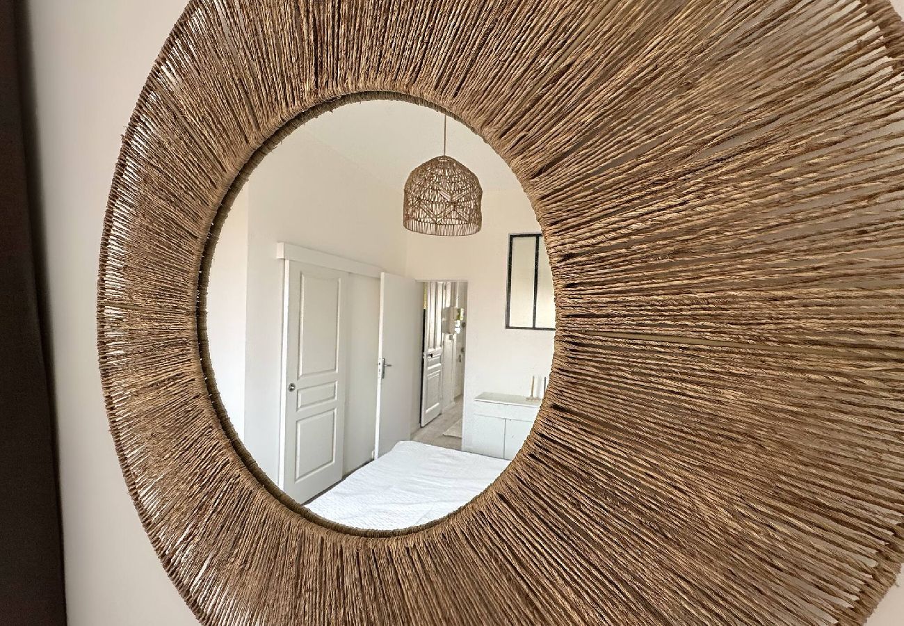 Appartement à Villeurbanne - Z3 🟦 FALSO