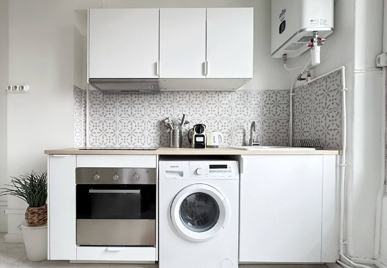 Appartement à Villeurbanne - Z3 🟦 FALSO