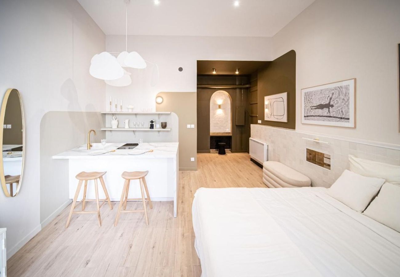 Appartement à Lyon - Z8 🟫 KAOLIN