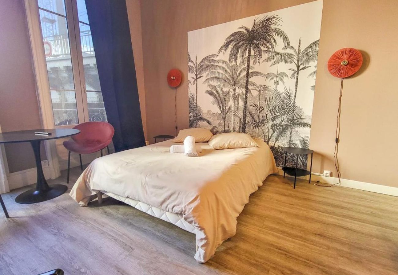 Appartement à Lyon - Z8 🟫PETRA