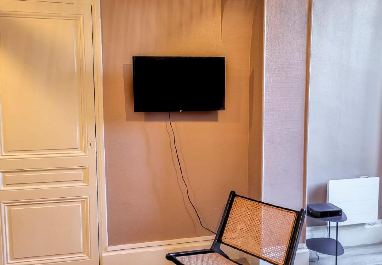 Appartement à Lyon - Z8 🟫PETRA