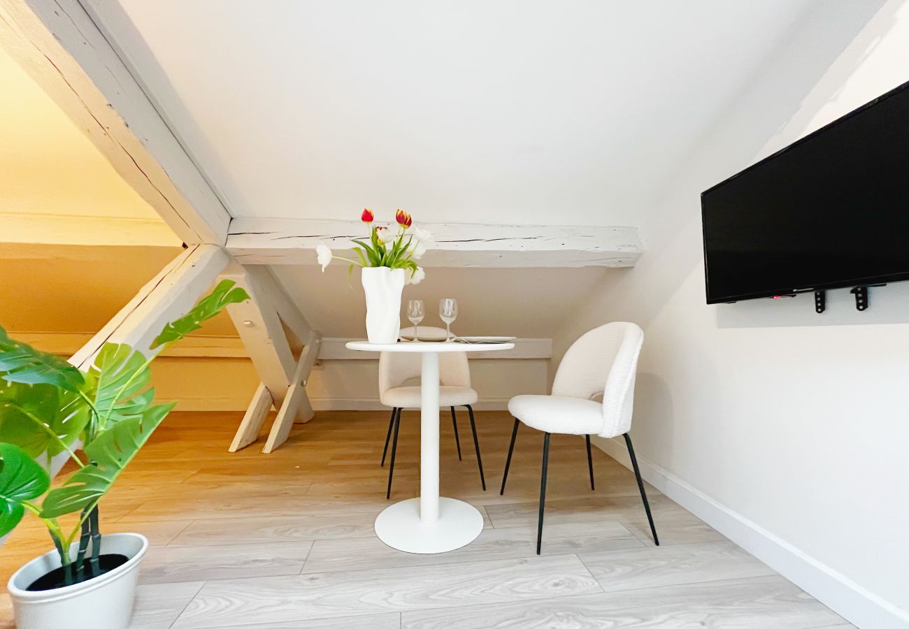 Appartement à Lyon - Z7 🟧 DORCET