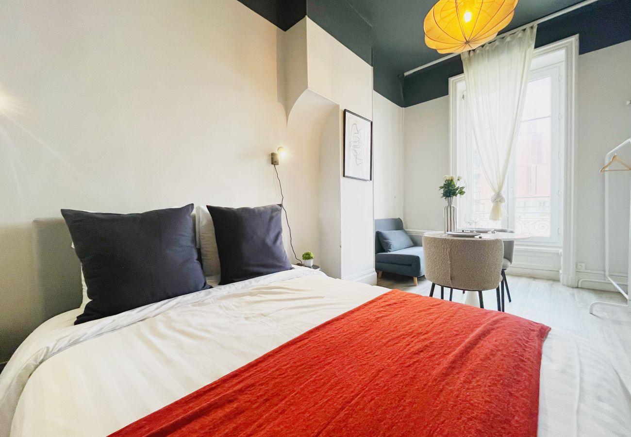 Appartement à Lyon - Z7 🟧 OPIUM