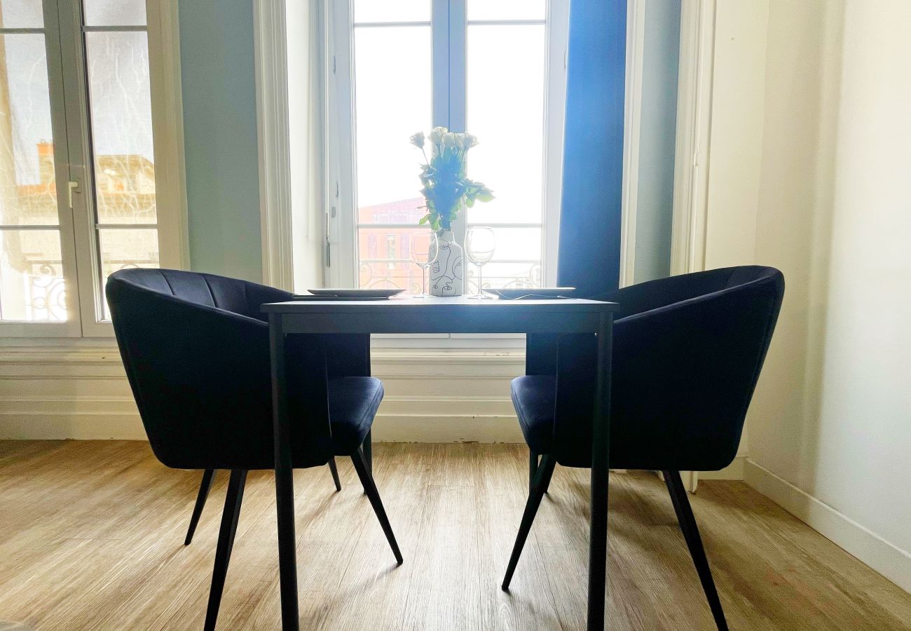 Appartement à Lyon - Z8 🟫 SKELLY