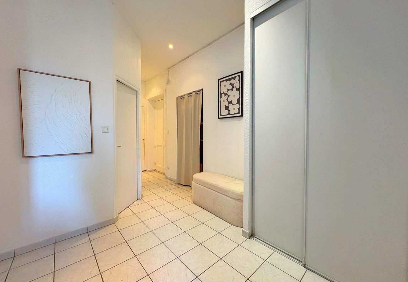 Appartement à Lyon - Z3 🟦 CLEON