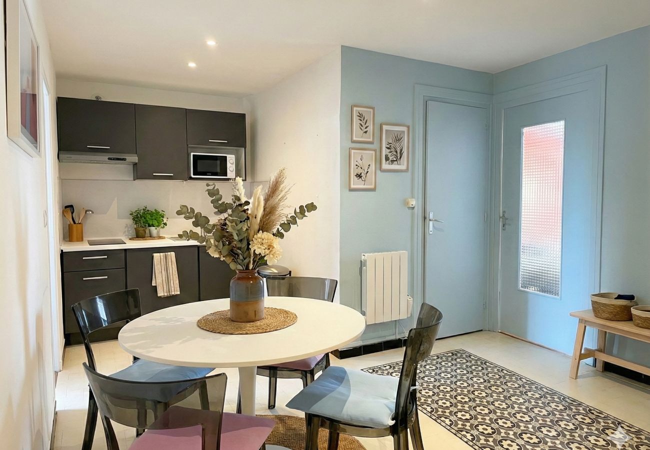 Appartement à Lyon - Z2 🟨 ALAMBRA 