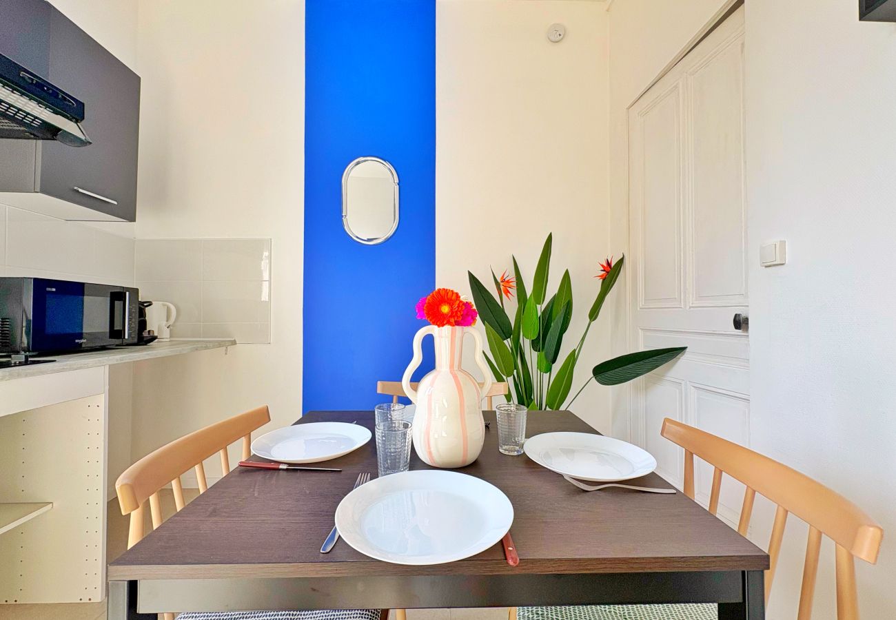 Appartement à Rhône - Z2 🟨 ARISTIDE