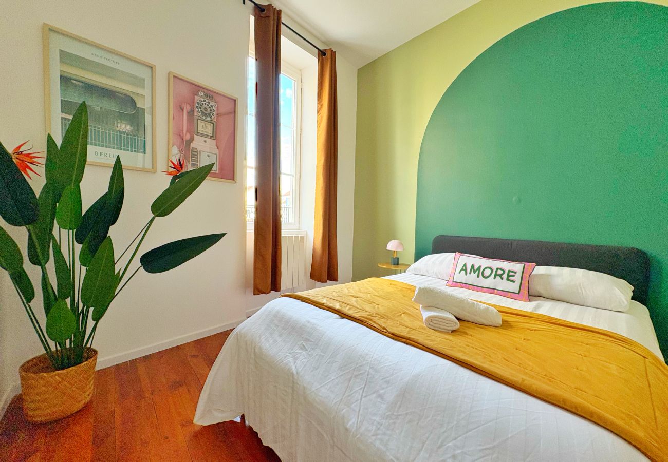 Appartement à Rhône - Z2 🟨 ARISTIDE