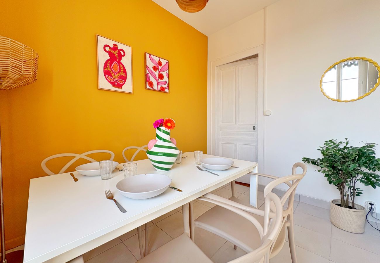 Appartement à Rhône - Z2 🟨 MAVERICK