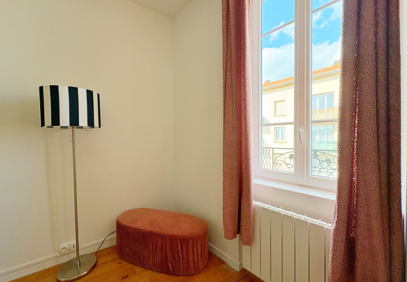 Appartement à Rhône - Z2 🟨 MAVERICK