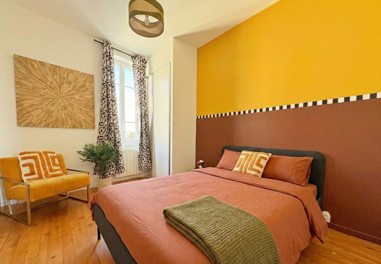 Appartement à Rhône - Z2 🟨 MAVERICK