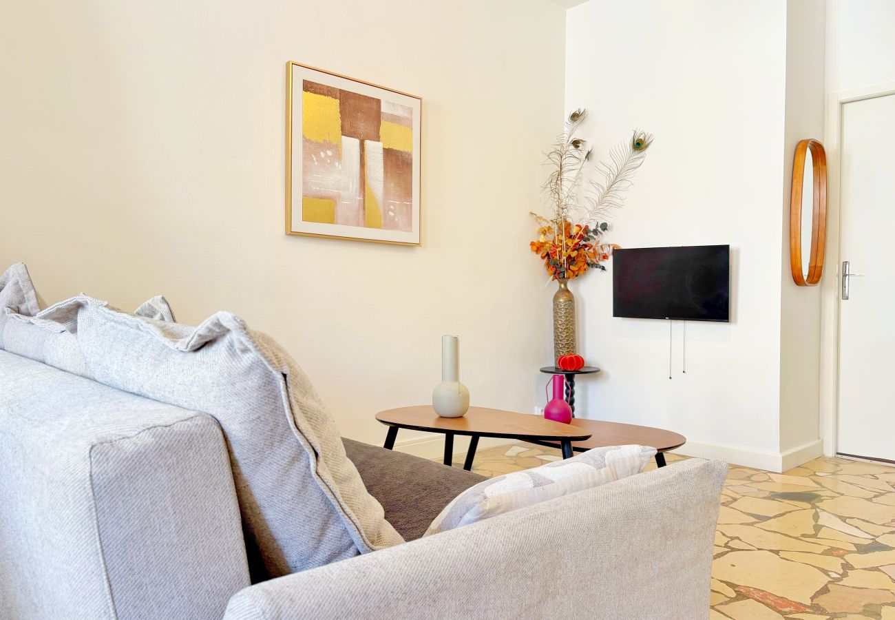 Appartement à Lyon - Z4 🟪 SONGOR