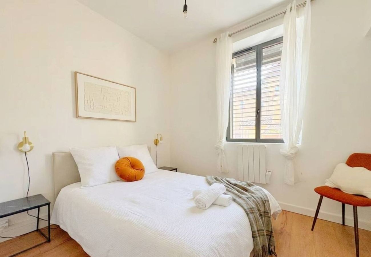 Appartement à Lyon - Z4 🟪 SONGOR