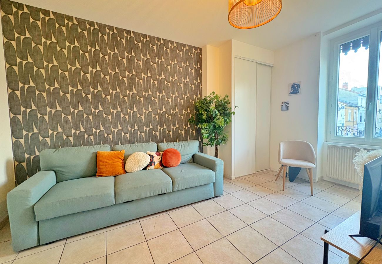 Appartement à Oullins - Z6 🟩 SACRAMENTO