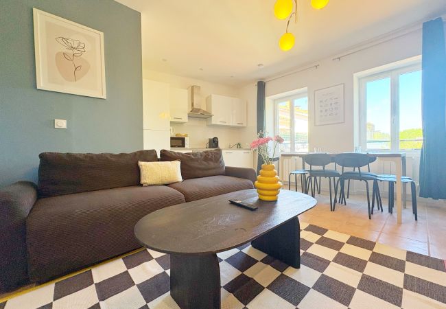 Appartement à Champagne-au-Mont-d´Or - Z5 🟥 CALLIOPE