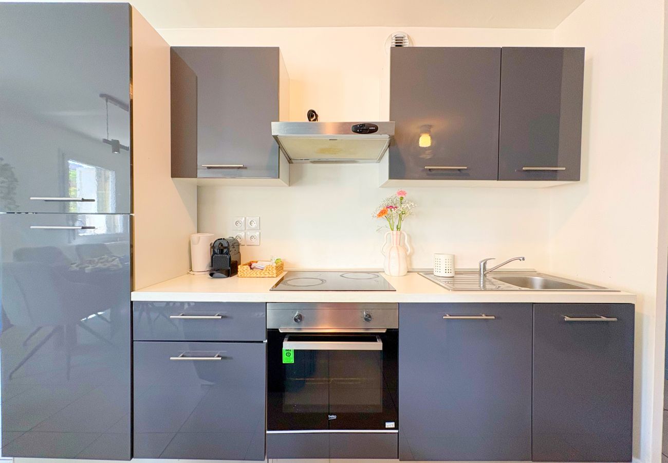 Appartement à Villeurbanne - Z2 🟨 PRISCILLA