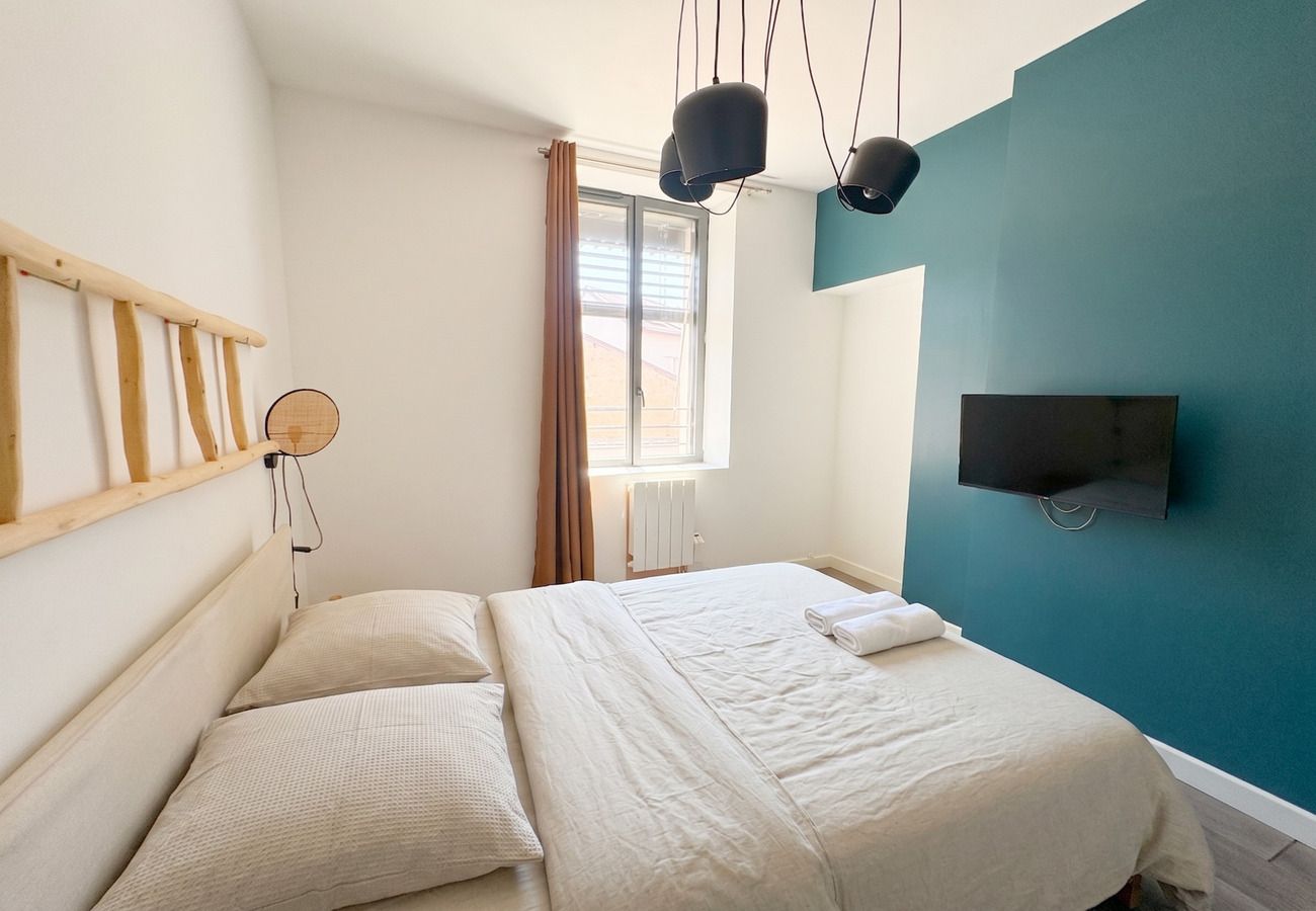 Appartement à Lyon - Z4 🟪 POMPEIAN