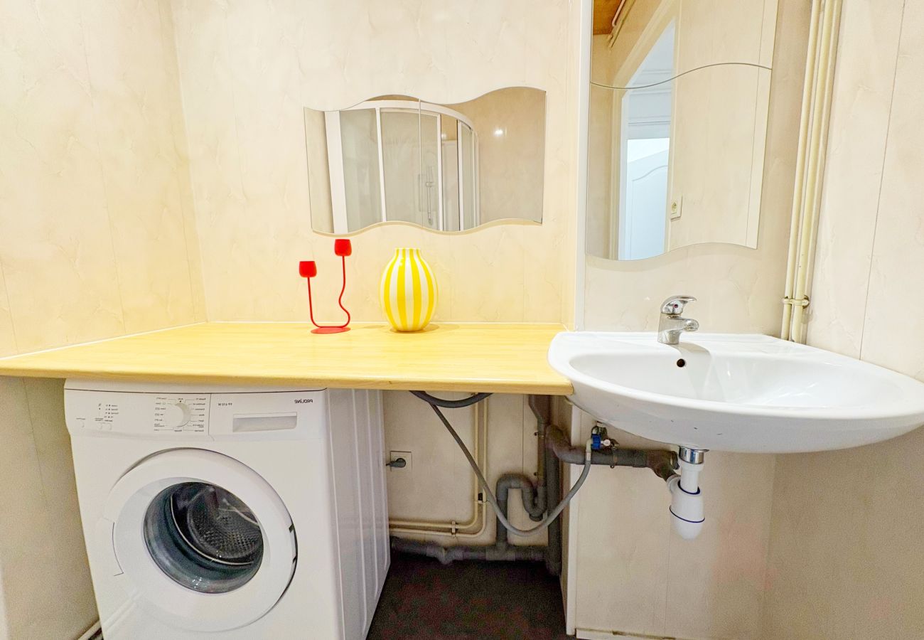 Appartement à Villeurbanne - Z2 🟨 DAIQUIRI