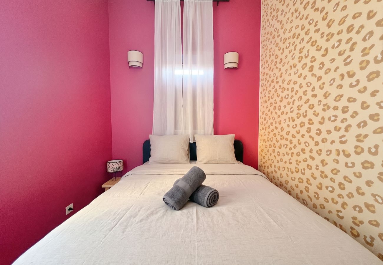 Appartement à Lyon - Z5 🟥 WUTAI