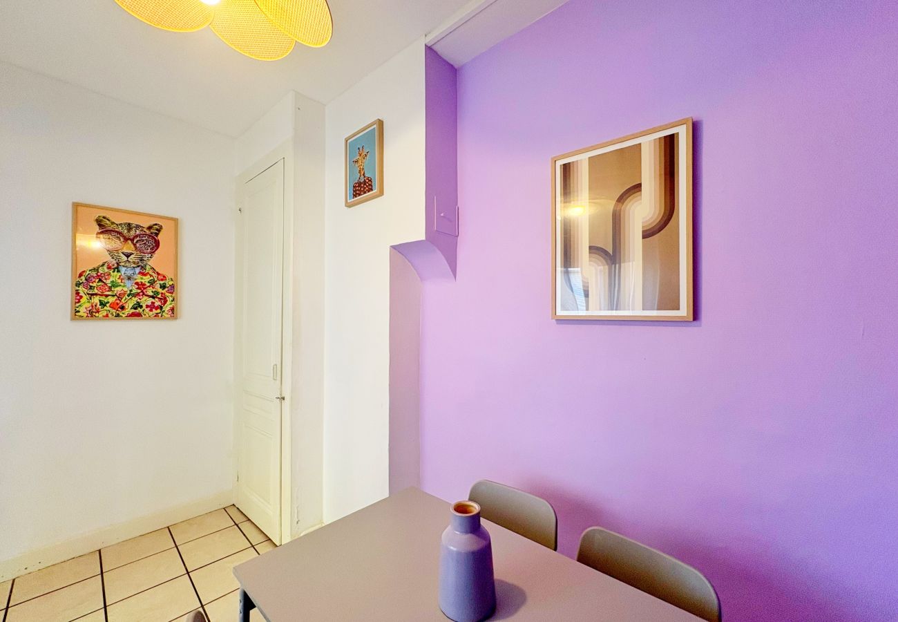 Appartement à Lyon - Z5 🟥 WUTAI