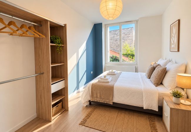 Appartement à Saint-Etienne - ΩΩ SOLANA