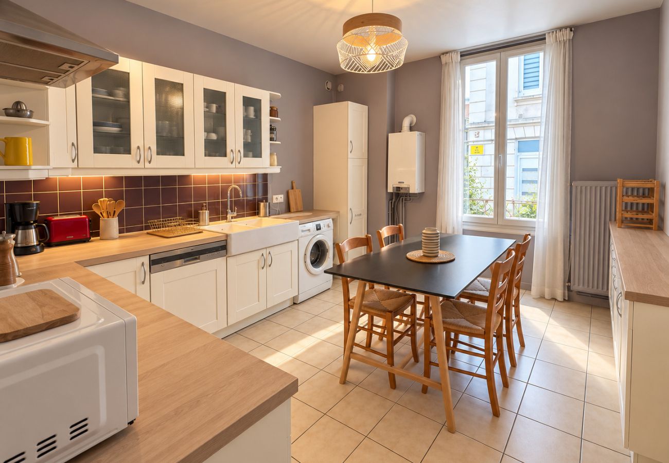 Appartement à Saint-Etienne - ΩΩ SOLANA