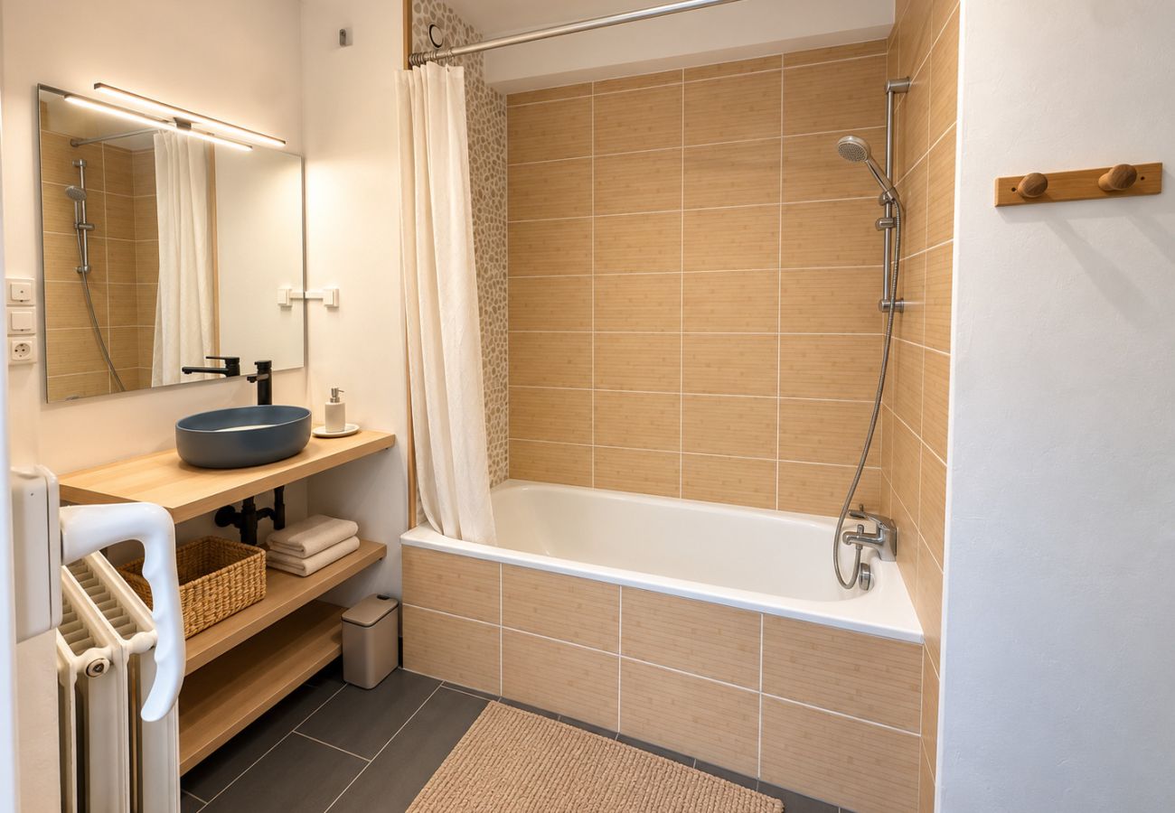 Appartement à Saint-Etienne - ΩΩ SOLANA