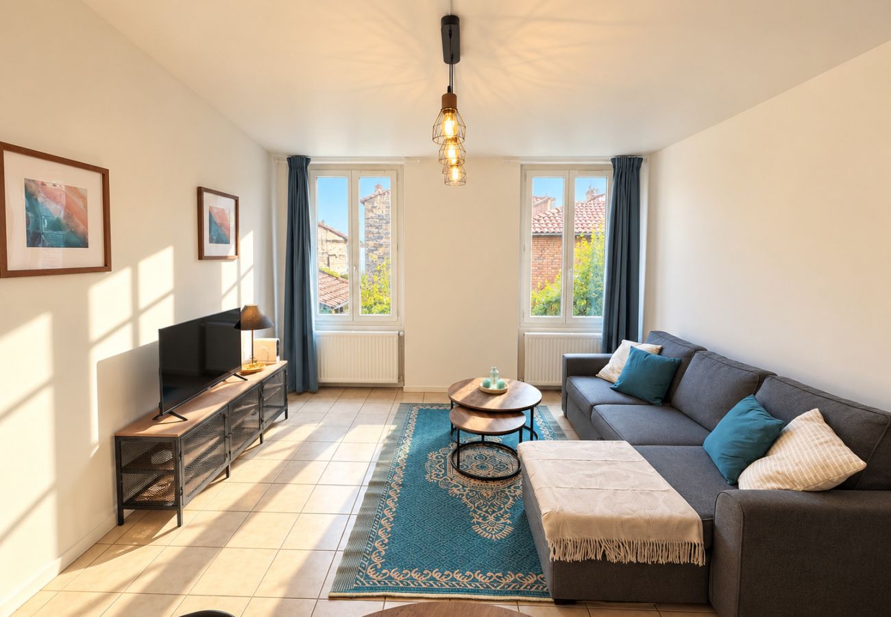 Appartement à Saint-Etienne - ΩΩ SOLANA